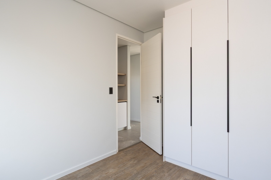 2 Bedroom Property for Sale in Somerset Lakes Western Cape